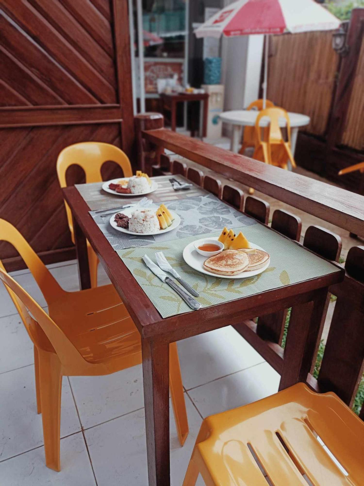 Neela Tourist Lodge El Nido Bagian luar foto